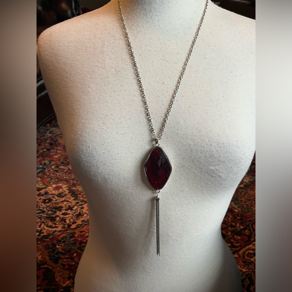 Vintage Lane Bryant faceted drop pendant with fringe chain